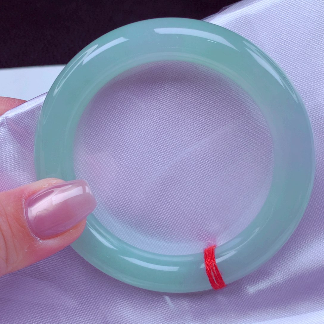 翡翠未镶嵌手镯手镯