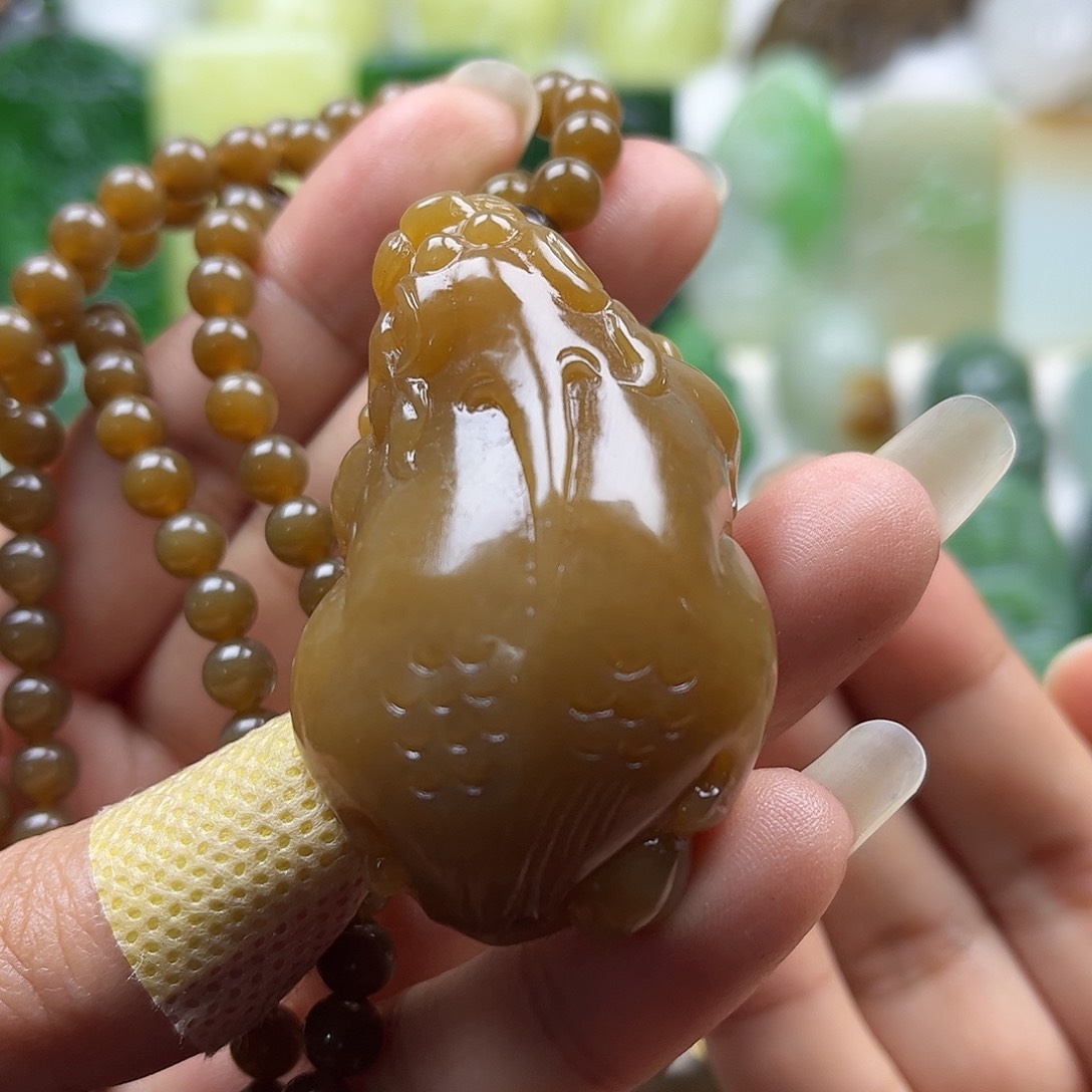 和田玉吊坠未镶嵌