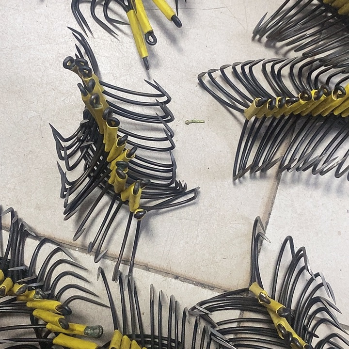 2.7钩门，黄色瑕疵三角钩