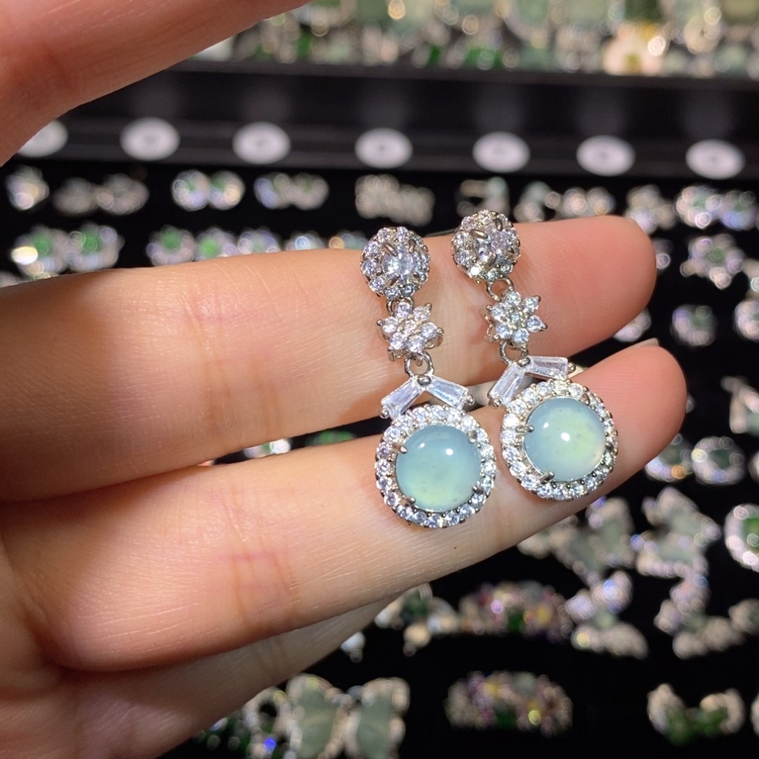 翡翠未镶嵌颈饰天然