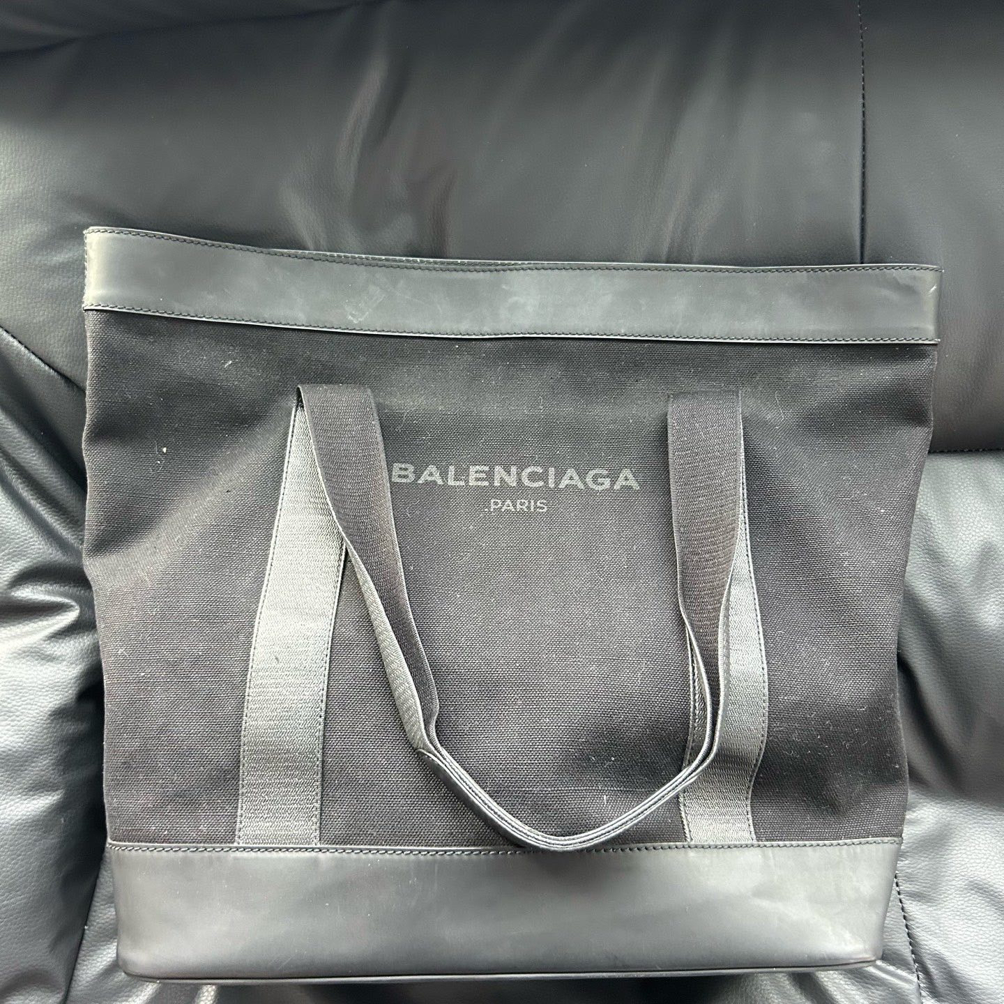 95新 Balenciaga/巴黎世家 黑色单肩托特帆布拼皮Ss