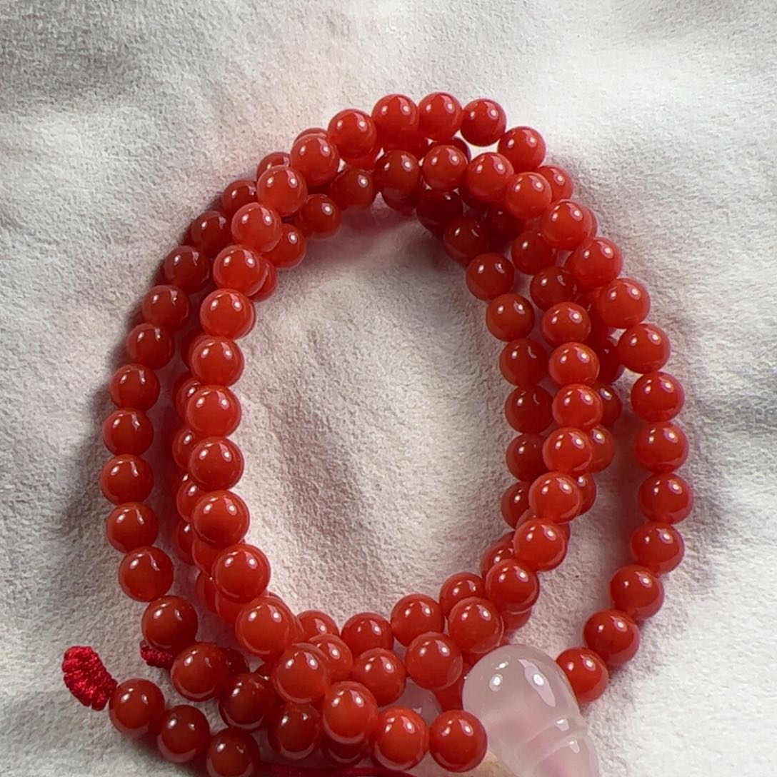 南红玛瑙手串未镶嵌