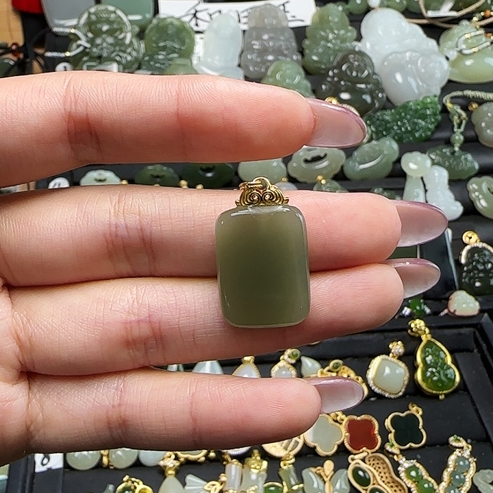 和田玉银S925镶嵌颈饰