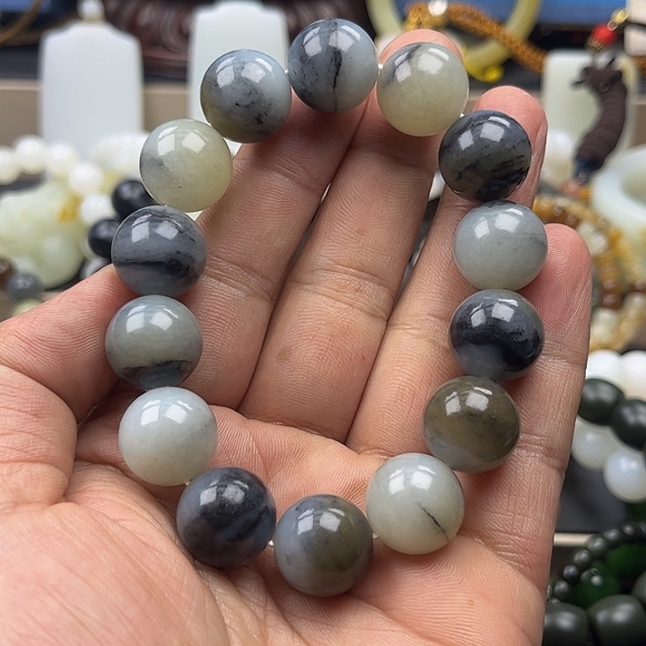 和田玉手串未镶嵌祥**子