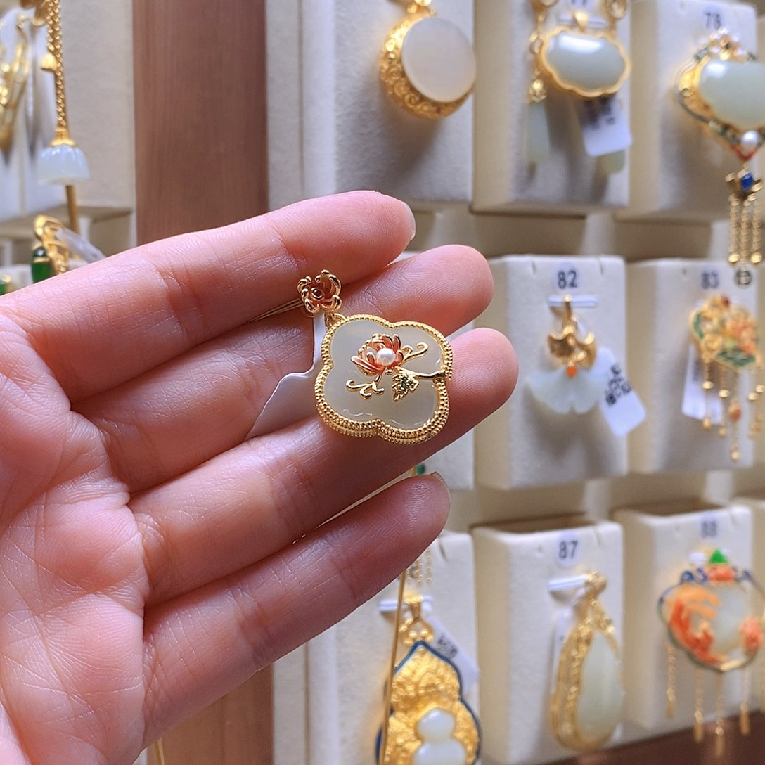 和田玉颈饰银S925镶嵌