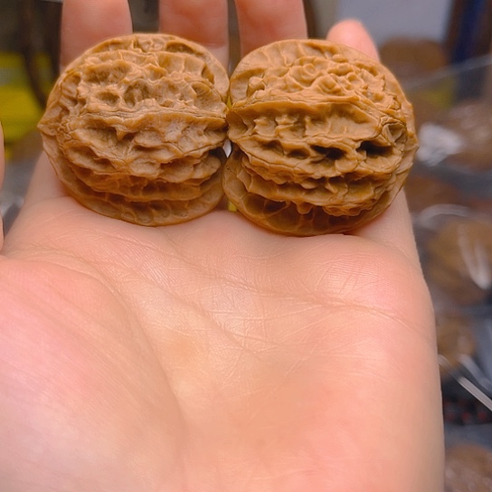 吊坠文玩核桃苹果园