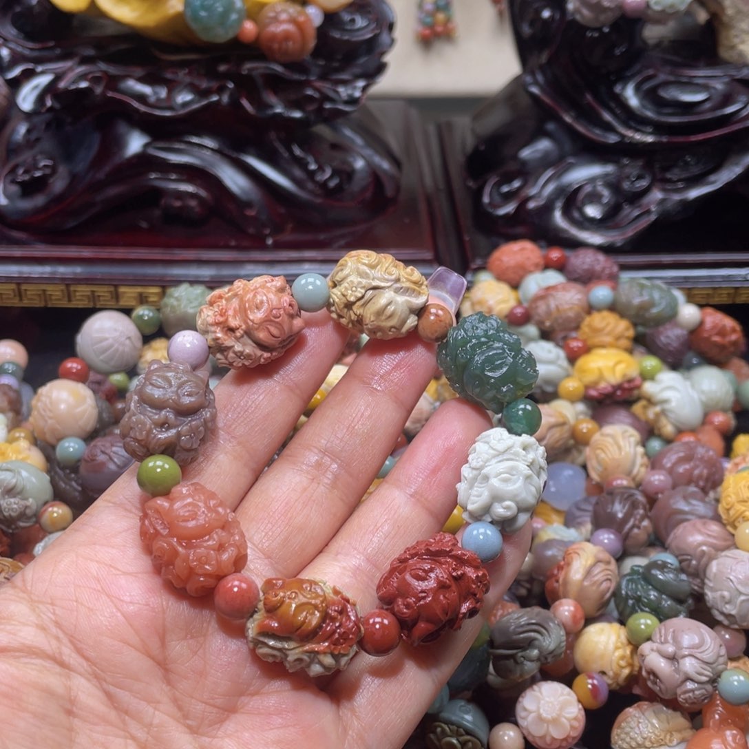 石英质玉手链未镶嵌