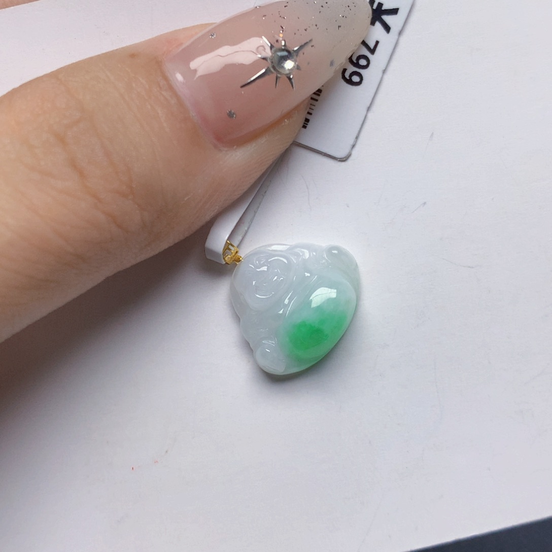 颈饰18K金镶嵌翡翠