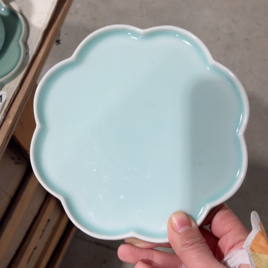 瓷片哈哈哈哈哈哈哈哈哈