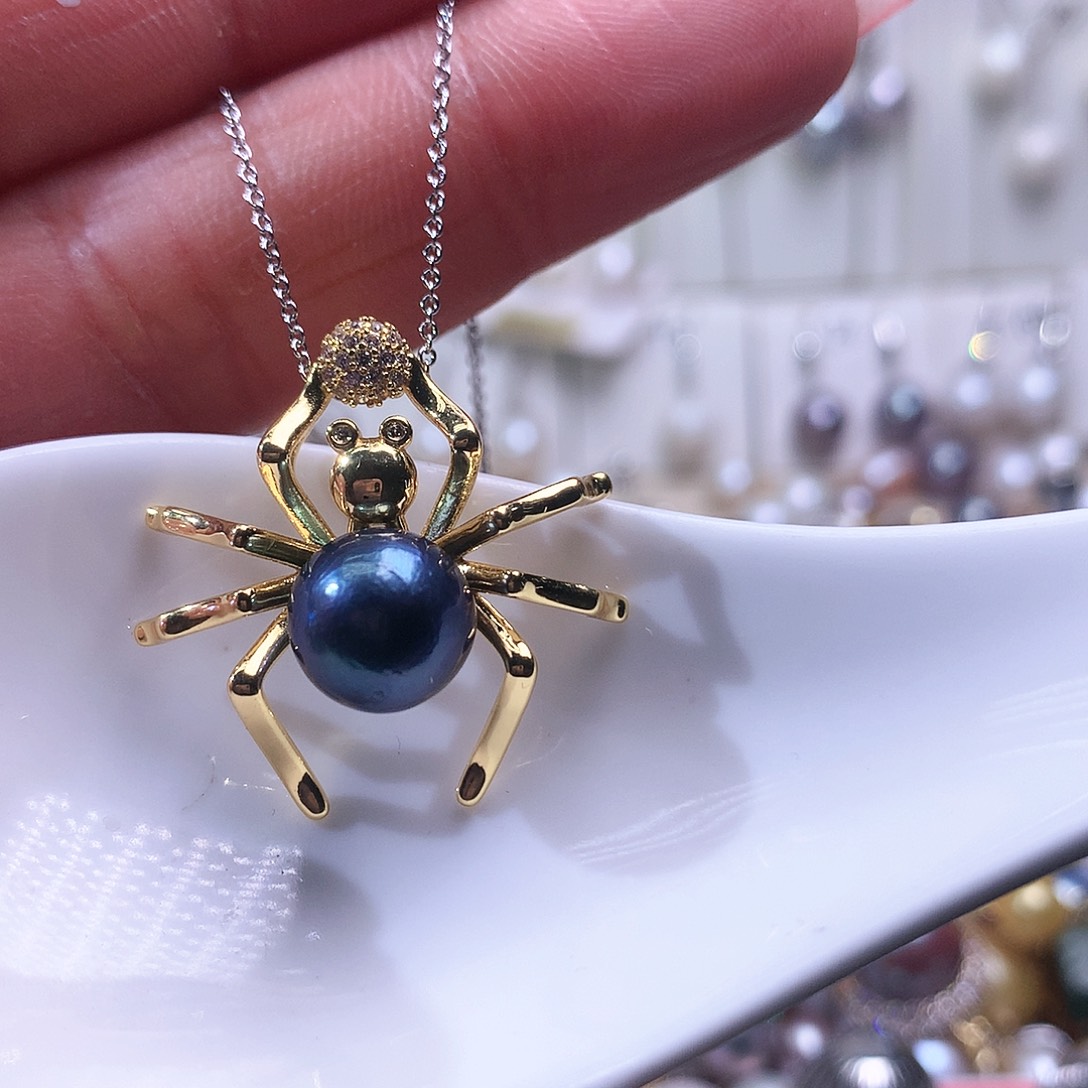 淡水珍珠颈饰合金