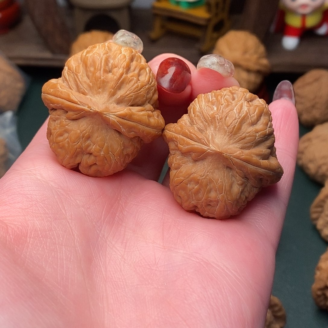 文玩核桃吊坠38全品元宝