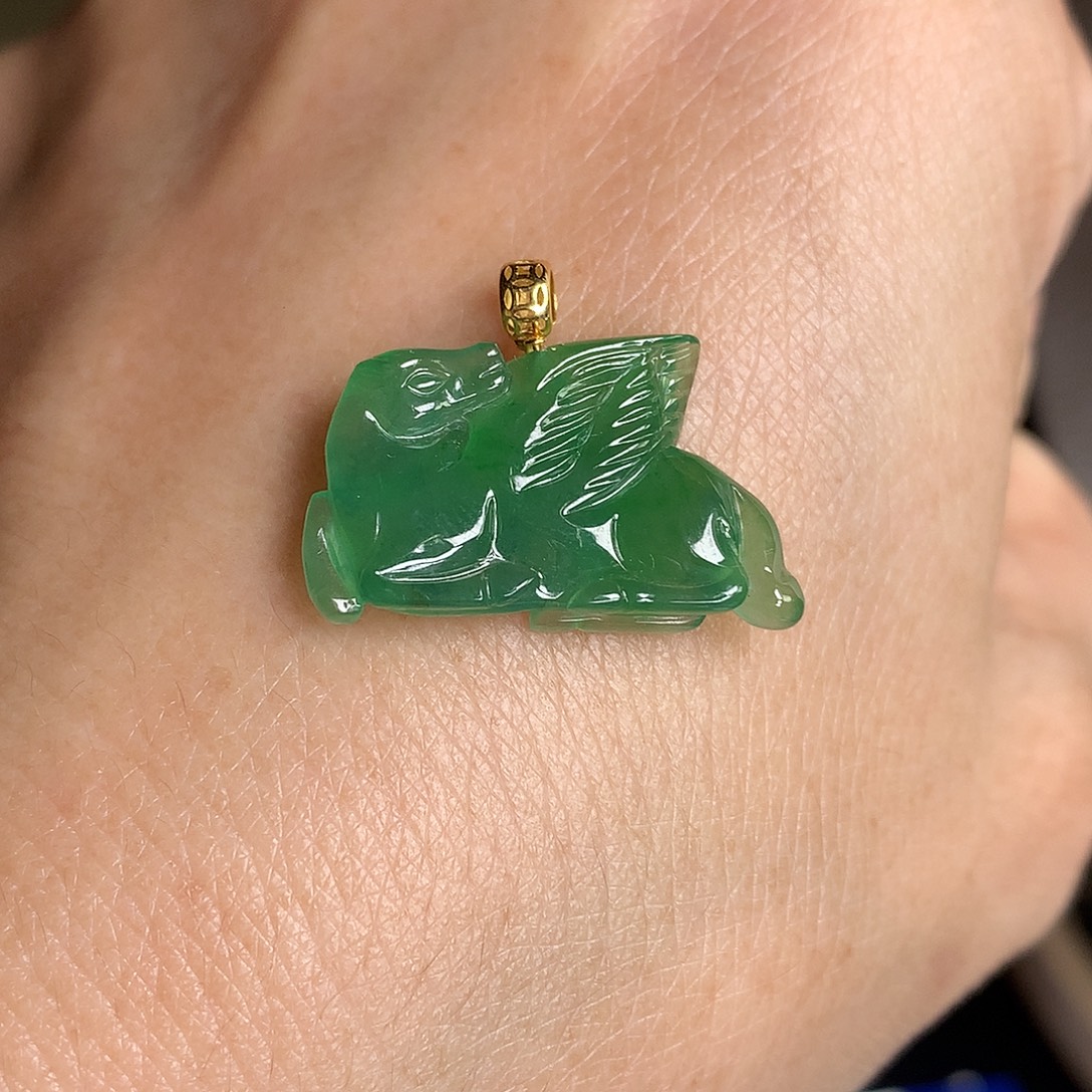 翡翠散珠18K金镶嵌缅甸天然A货翡翠阳绿飞马