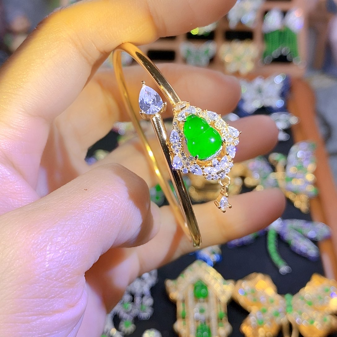 吊坠(不含链)银S925镶嵌翡翠