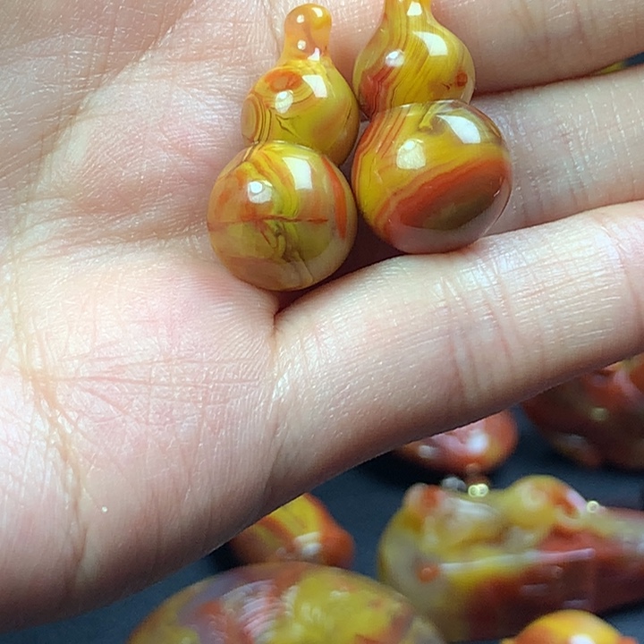 ～***来玛瑙/玉髓未镶嵌葫芦