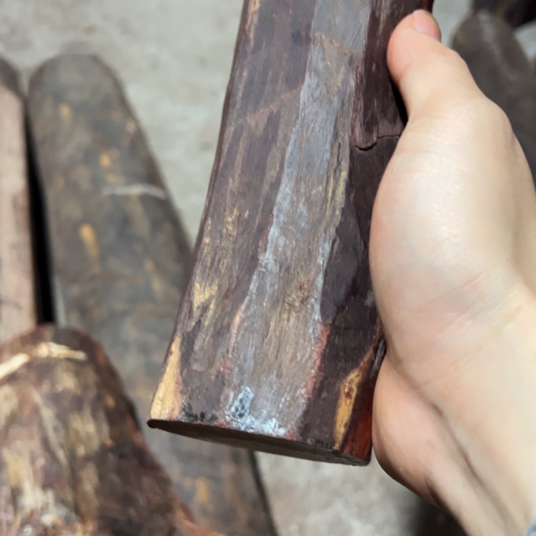 李***？紫檀木类端景台印度小叶紫檀