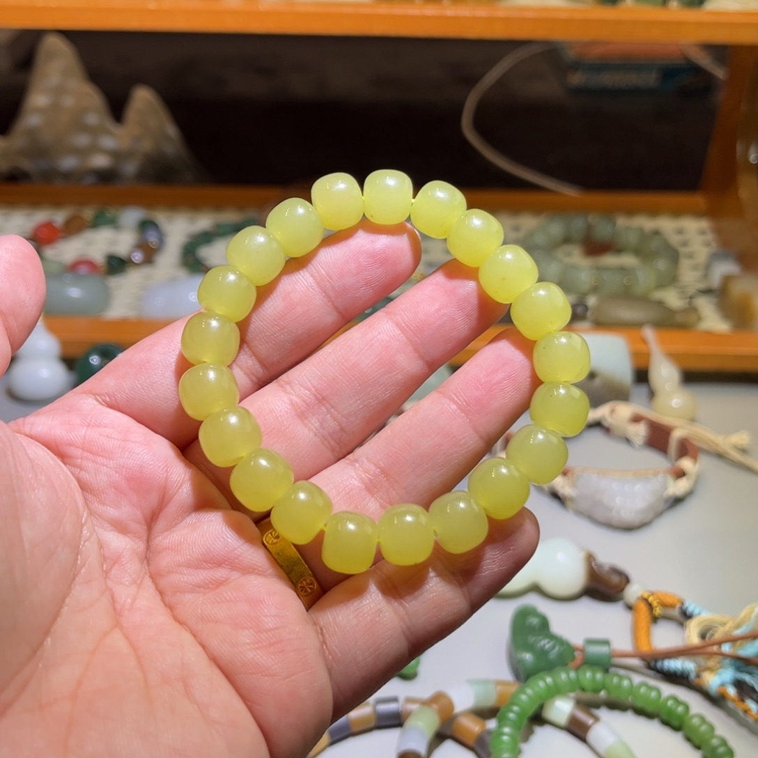 和田玉未镶嵌手链