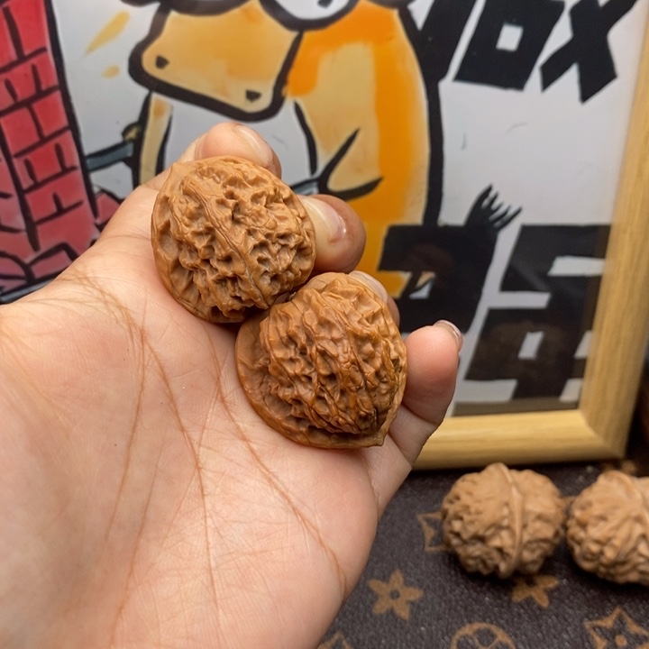 文玩核桃吊坠练手对