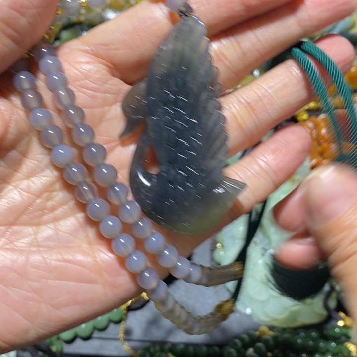 岫玉岫玊吊坠未镶嵌