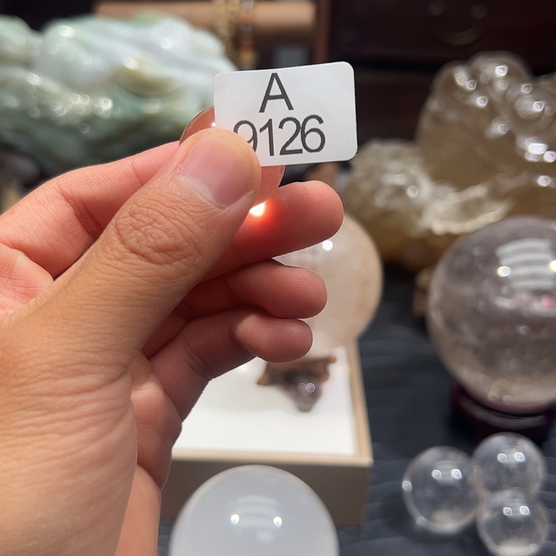 未镶嵌水晶大型摆件（非配饰）