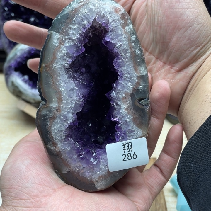 未镶嵌大型摆件（非配饰）水晶