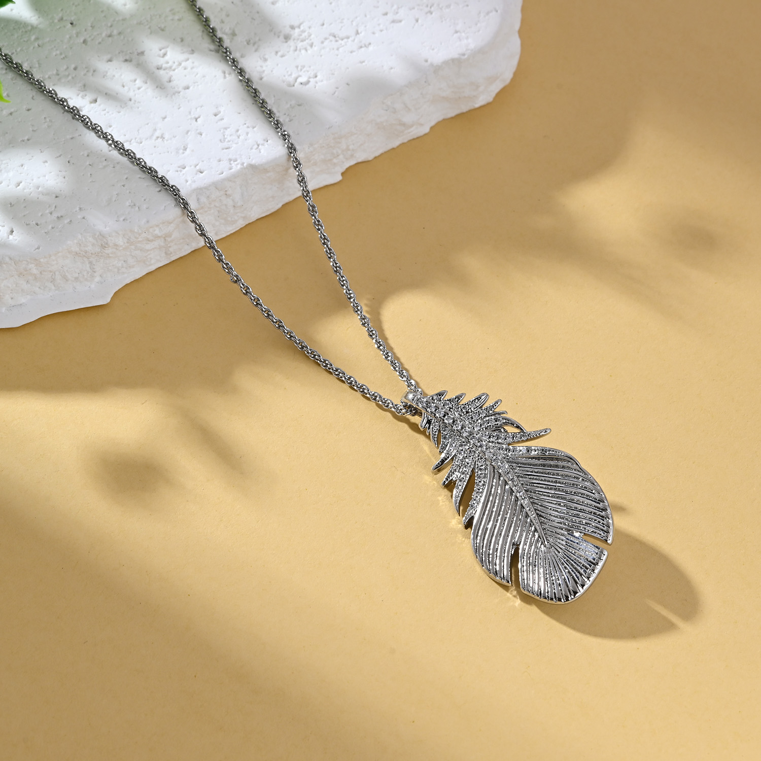 铜吊坠 【婉葶珠宝】羽毛胸针项链两戴款吊坠