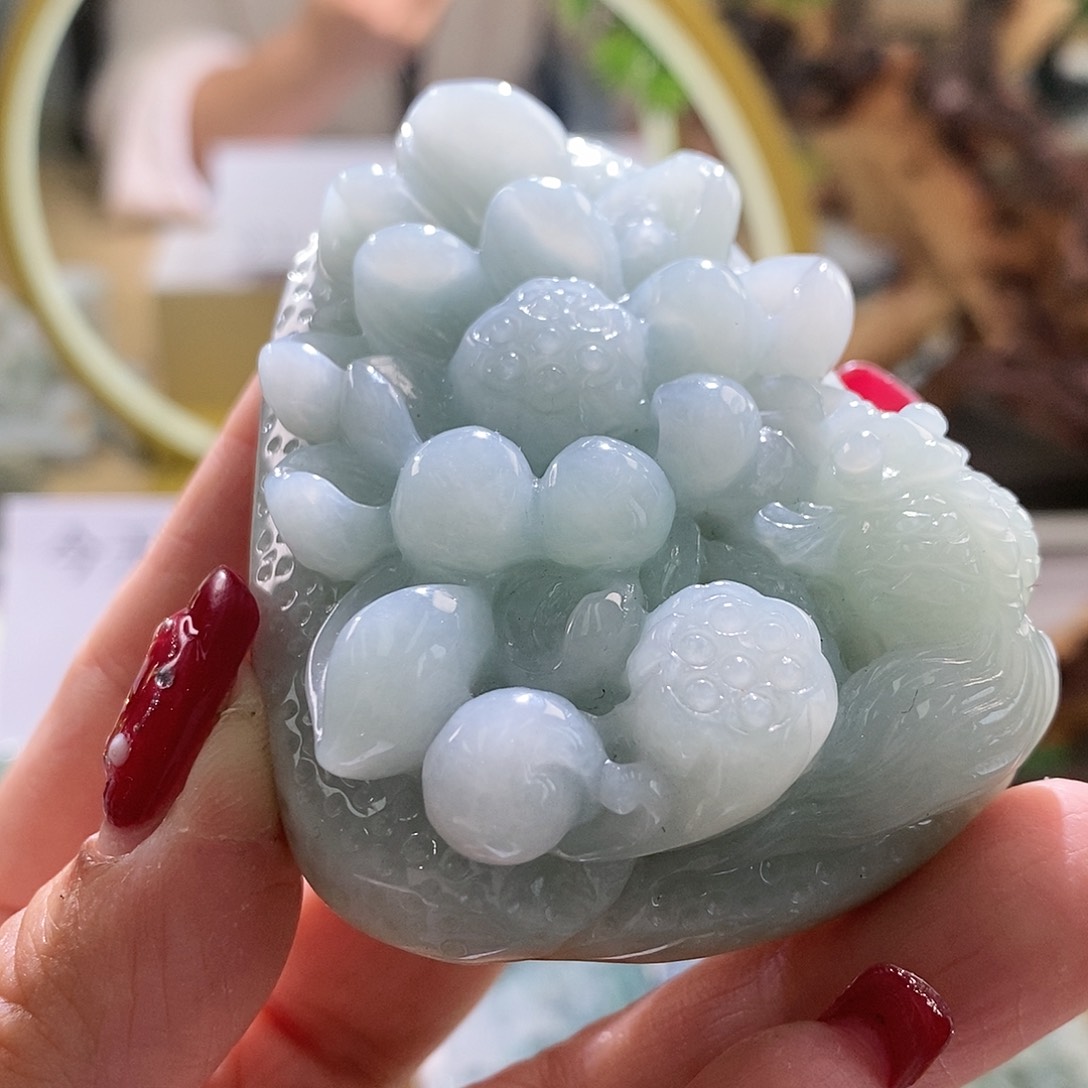 【闪购商品】翡翠颈饰未镶嵌鱼