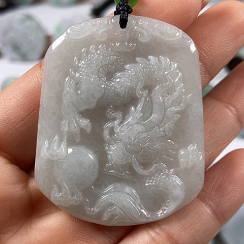 翡翠颈饰未镶嵌龙行天下福利