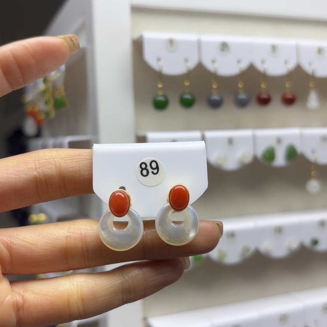 南红玛瑙银S925镶嵌耳饰