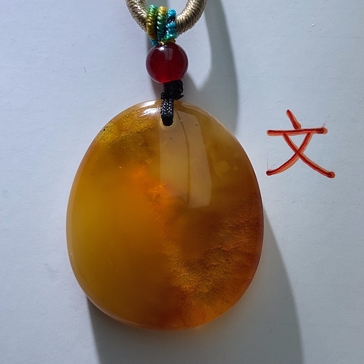 琥珀未镶嵌珠宝奇石16