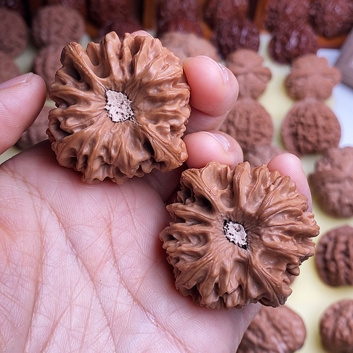 【闪购商品】文玩核桃吊坠43龙门涧