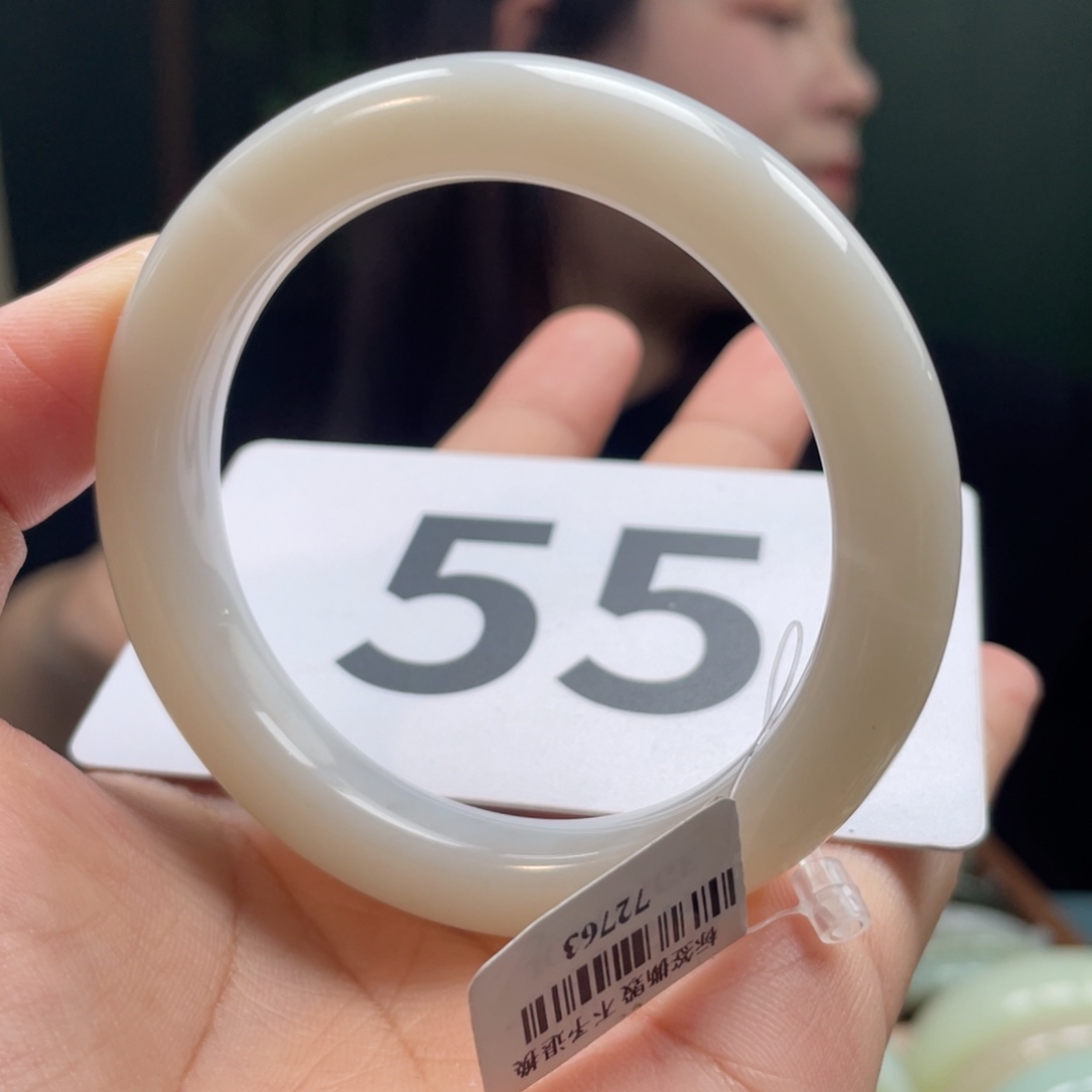 【闪购商品】和田玉手镯未镶嵌