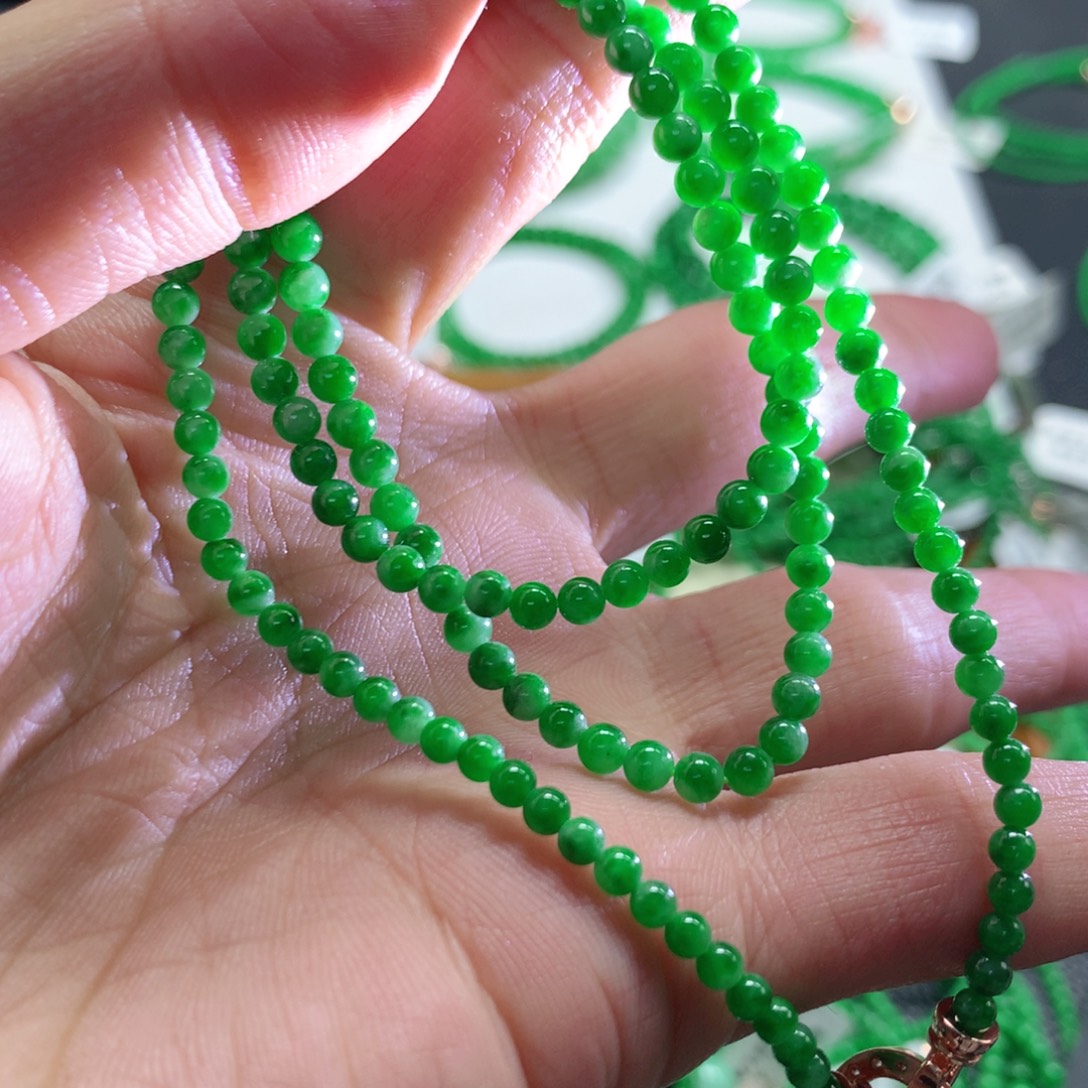 翡翠未镶嵌手链翡翠