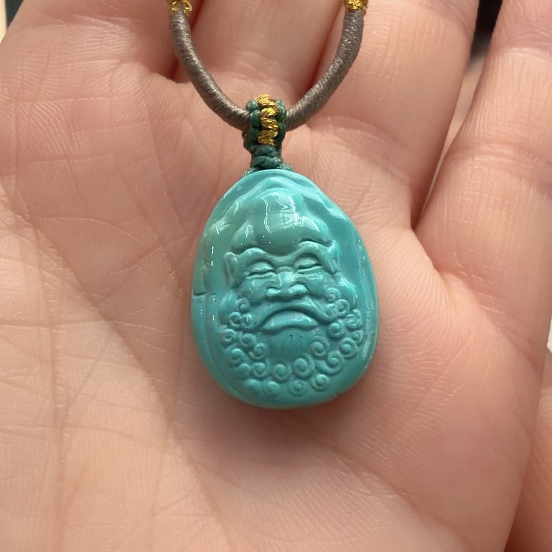 绿松石未镶嵌颈饰