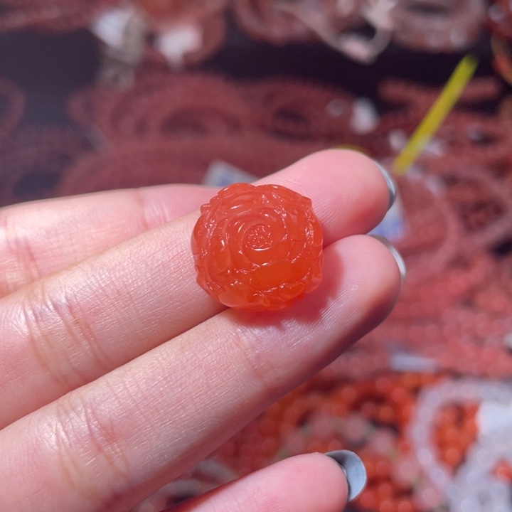 南红玛瑙未镶嵌牡丹花2017打孔备注