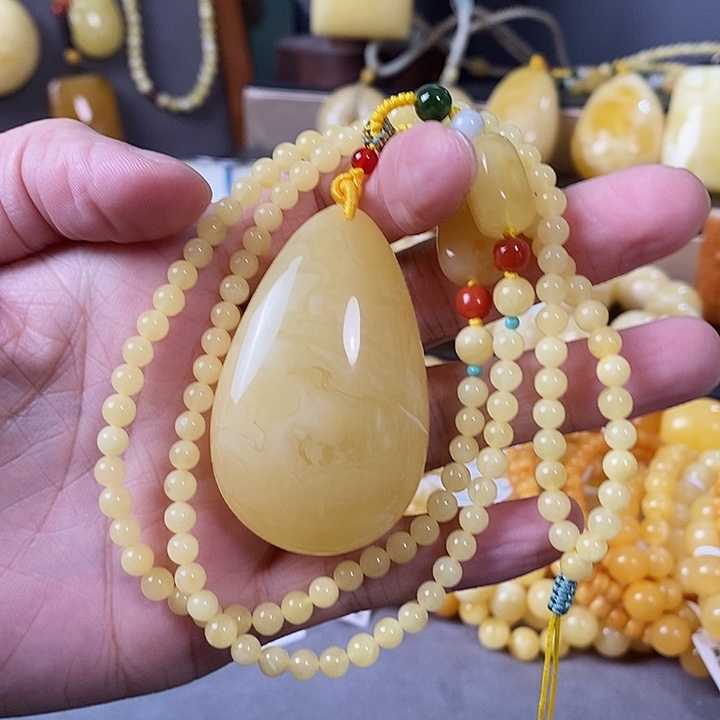 琥珀未镶嵌裸石水滴