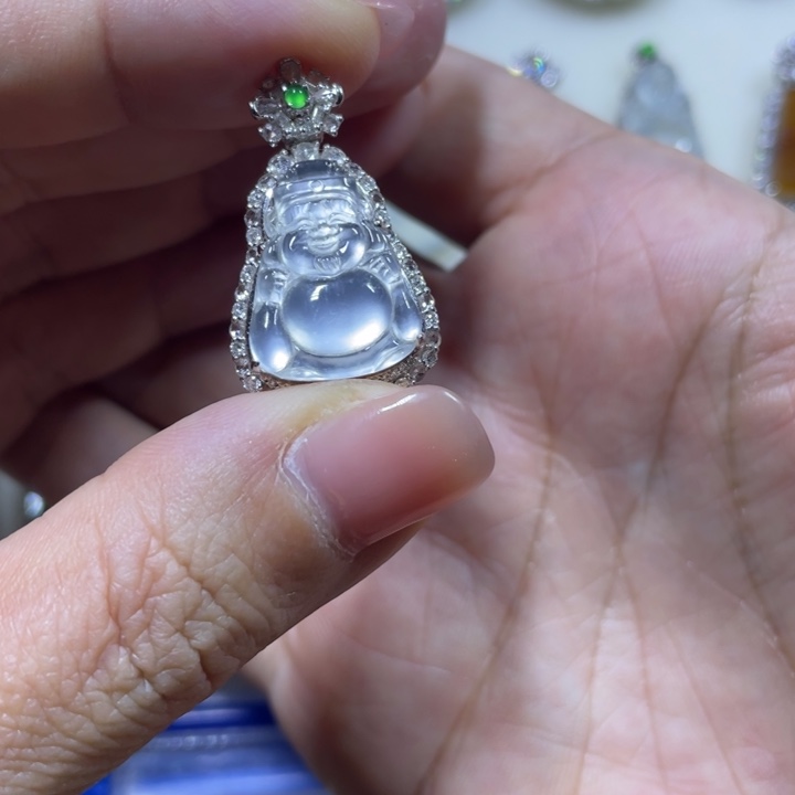 翡翠颈饰18K金镶嵌财爷爷