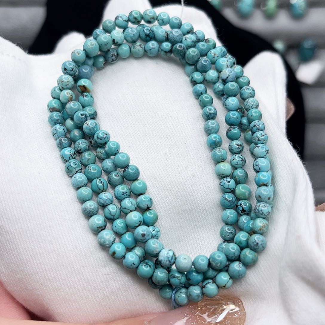 绿松石绿松石未镶嵌