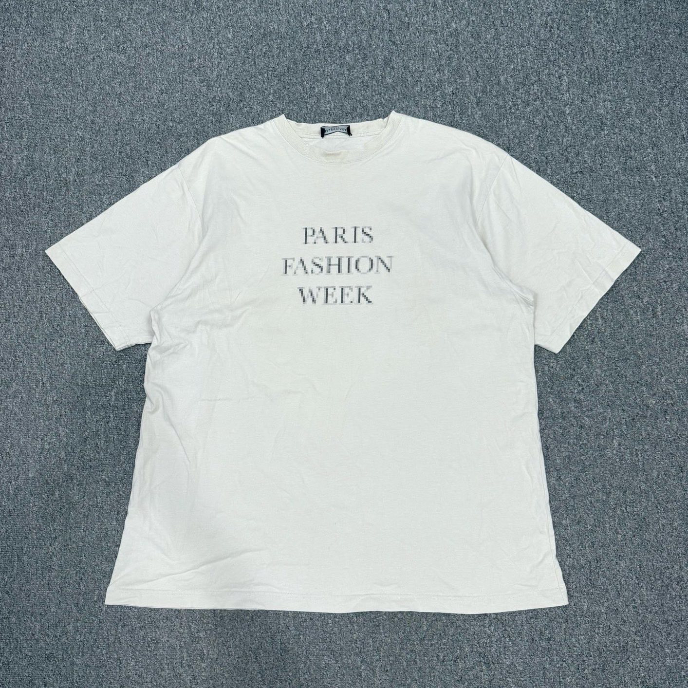 99新 Balenciaga/巴黎世家 14657681时装周模糊字母马赛克短袖S码