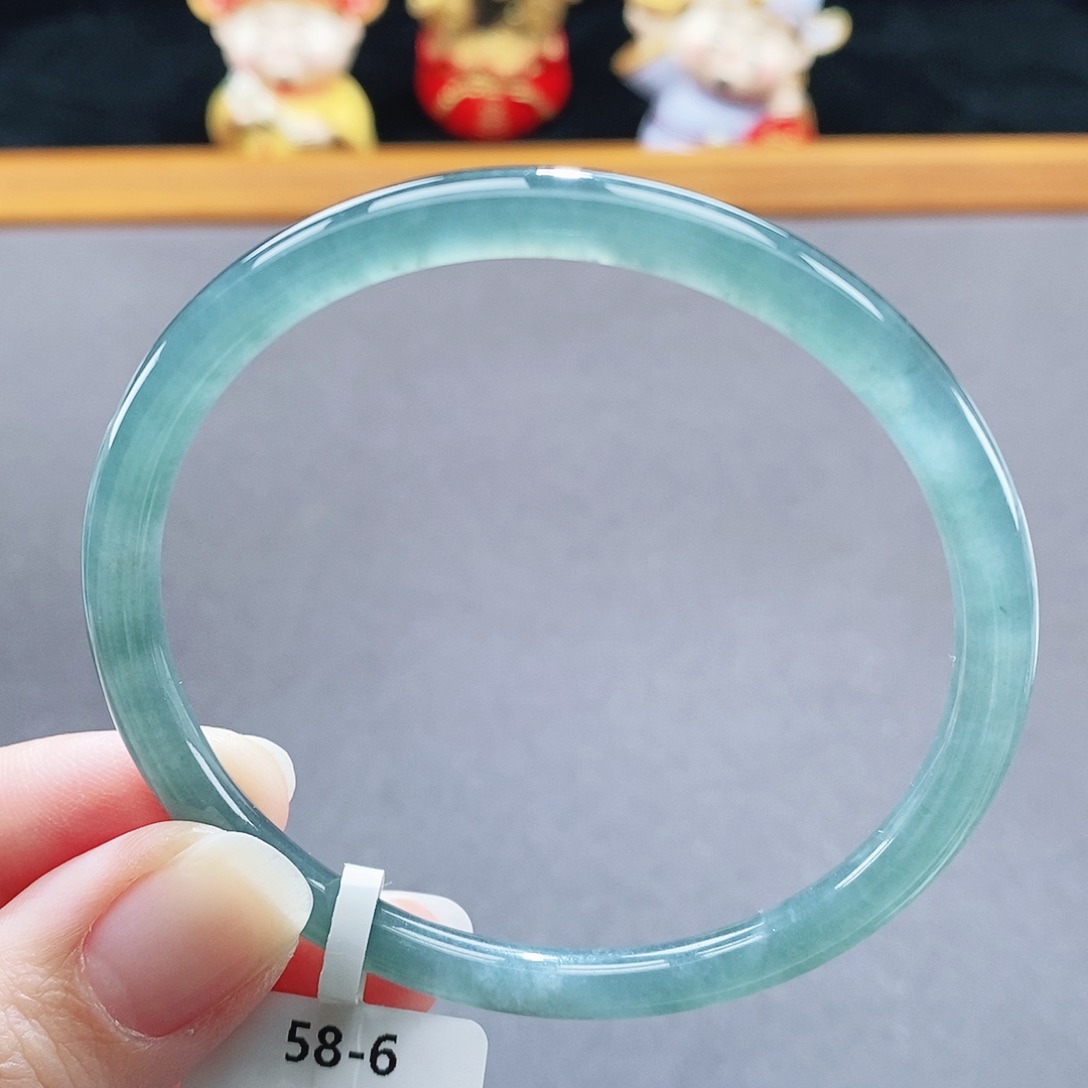 翡翠未镶嵌手镯34