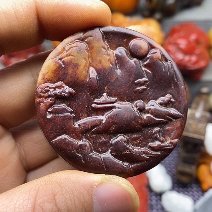 未镶嵌蛇纹石玉颈饰