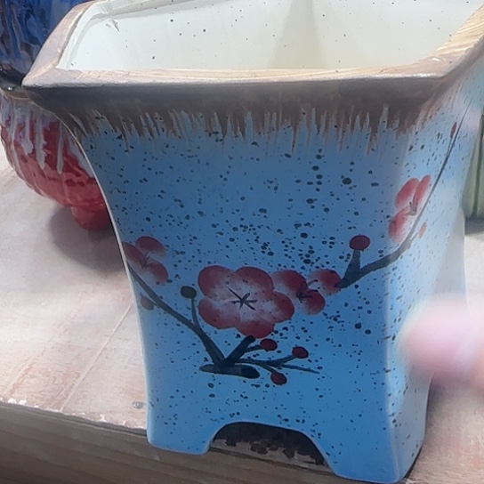 有孔！！有问题问客服，满9元包邮