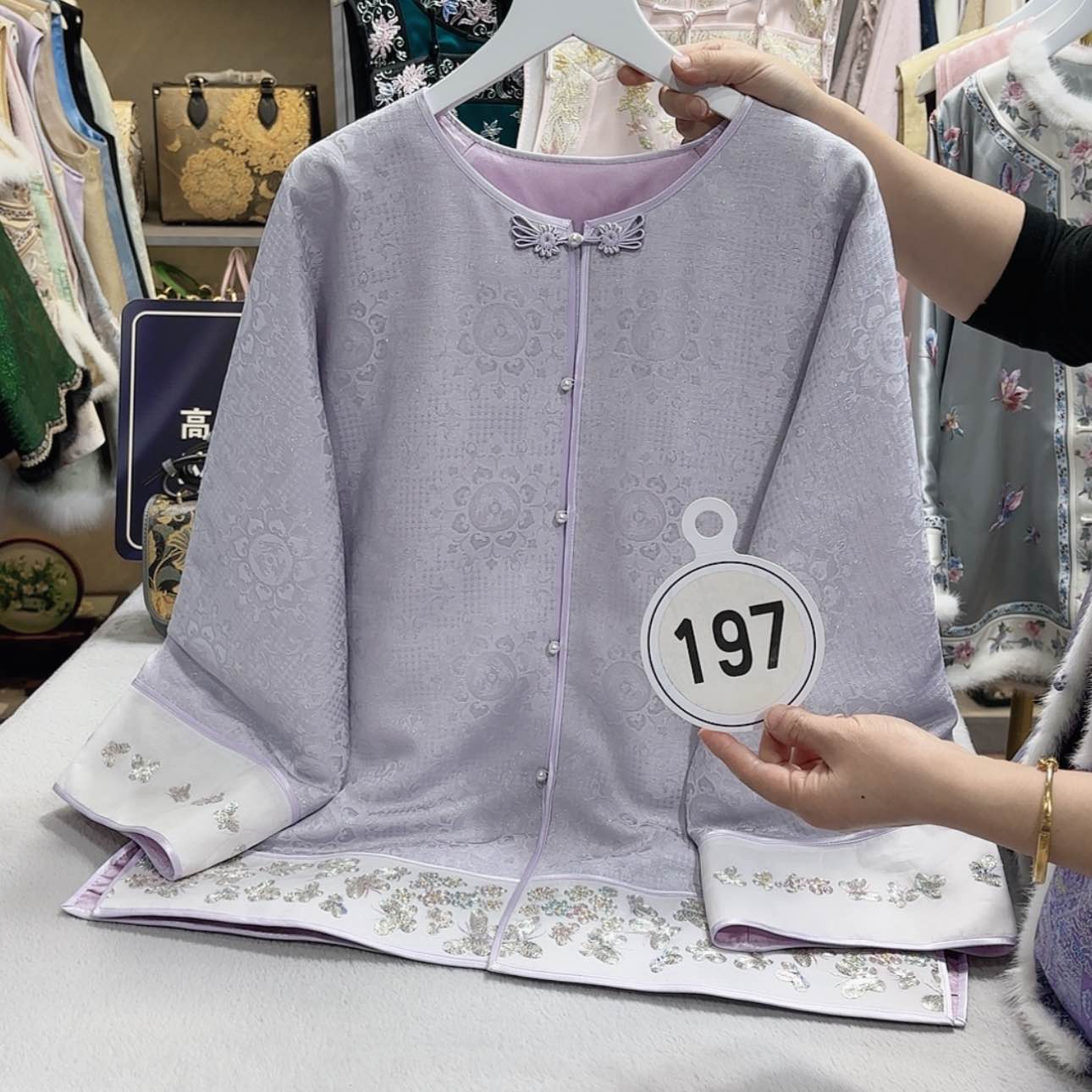 【闪购商品】织绣一*钱非遗传承的重要载体之一