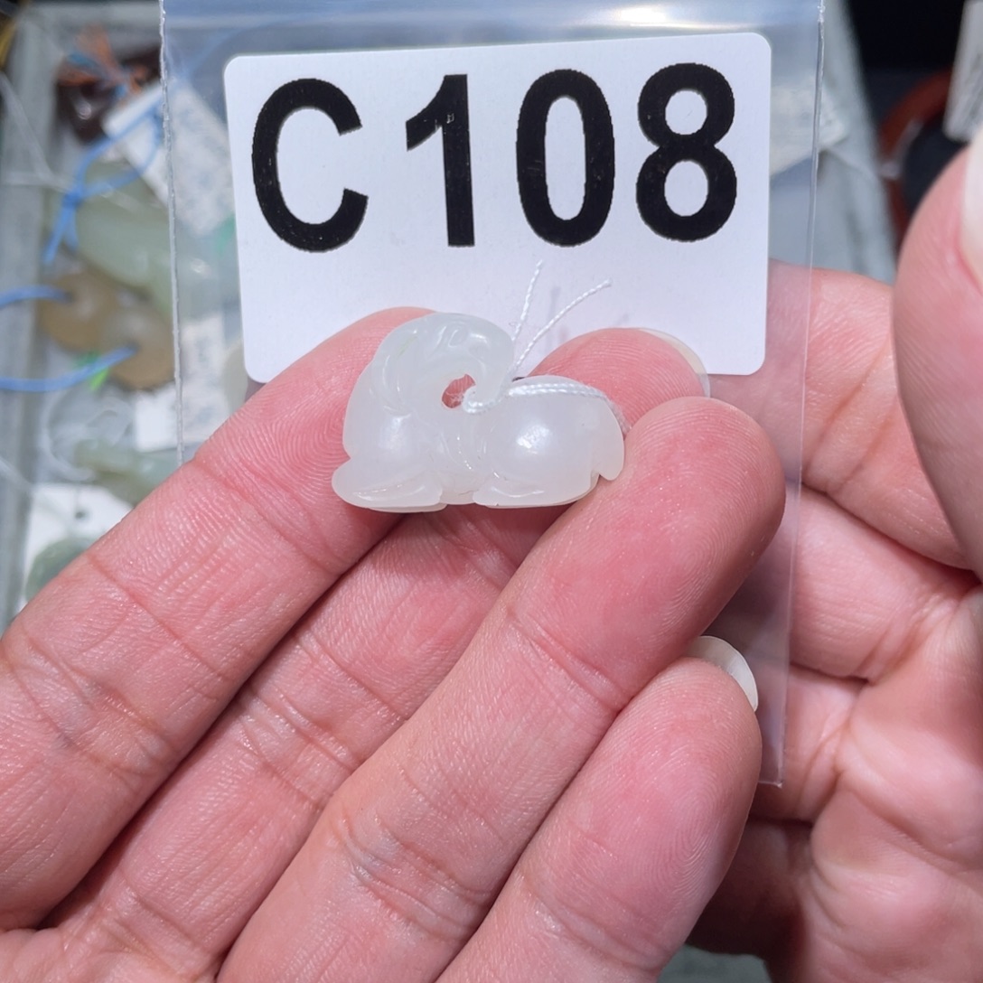 ༺***༻和田玉未镶嵌颈饰