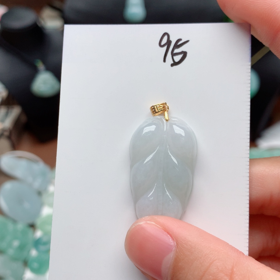 翡翠颈饰银S925镀金镶嵌吊坠