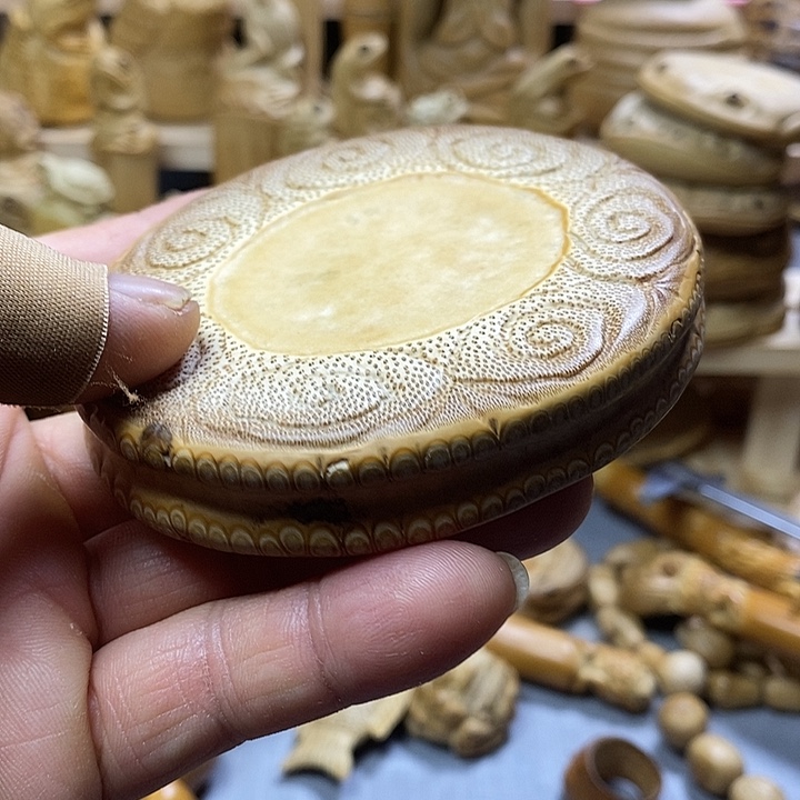 竹根雕祥云底座摆件