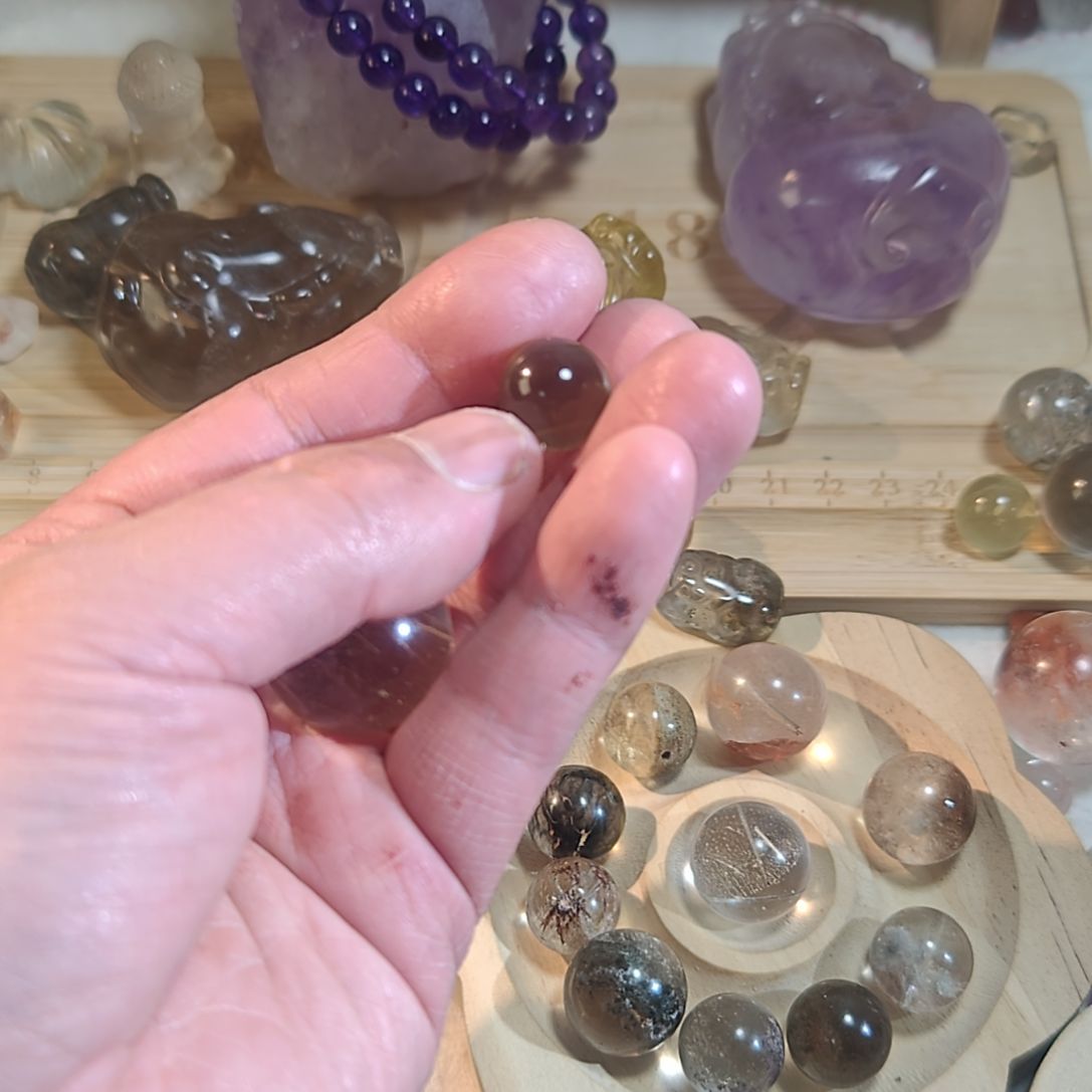 记***生水晶颈饰未镶嵌水晶