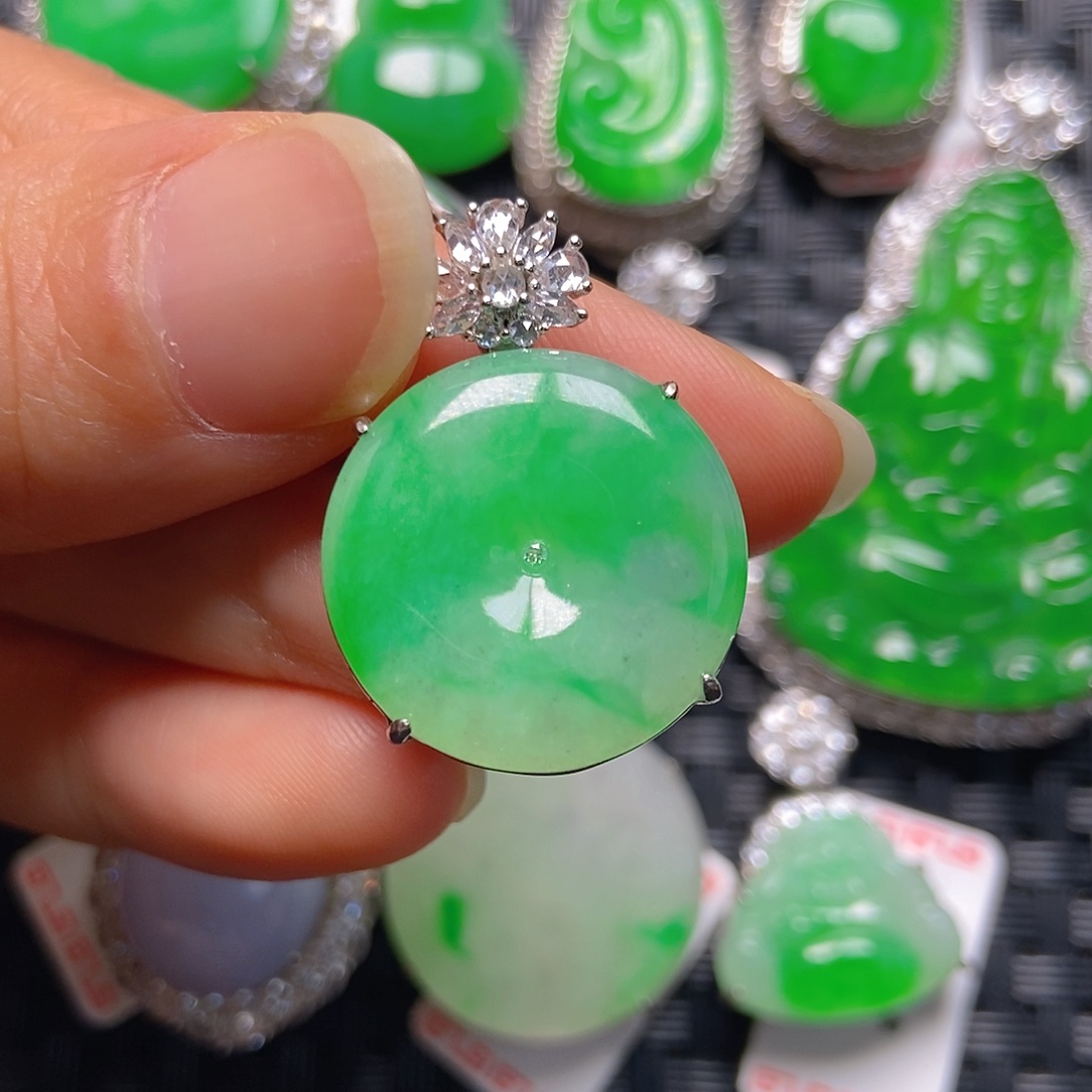 颈饰银S925镶嵌翡翠平安扣吊坠