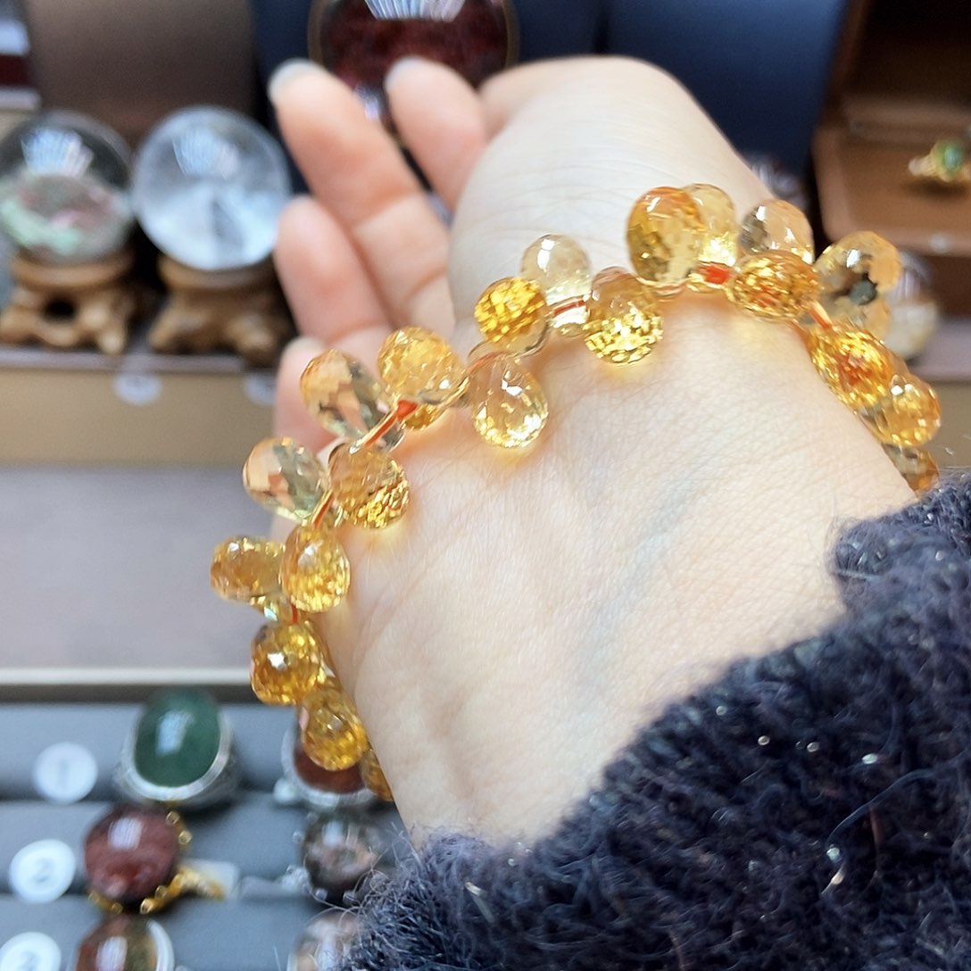 水晶手链未镶嵌M****e水晶