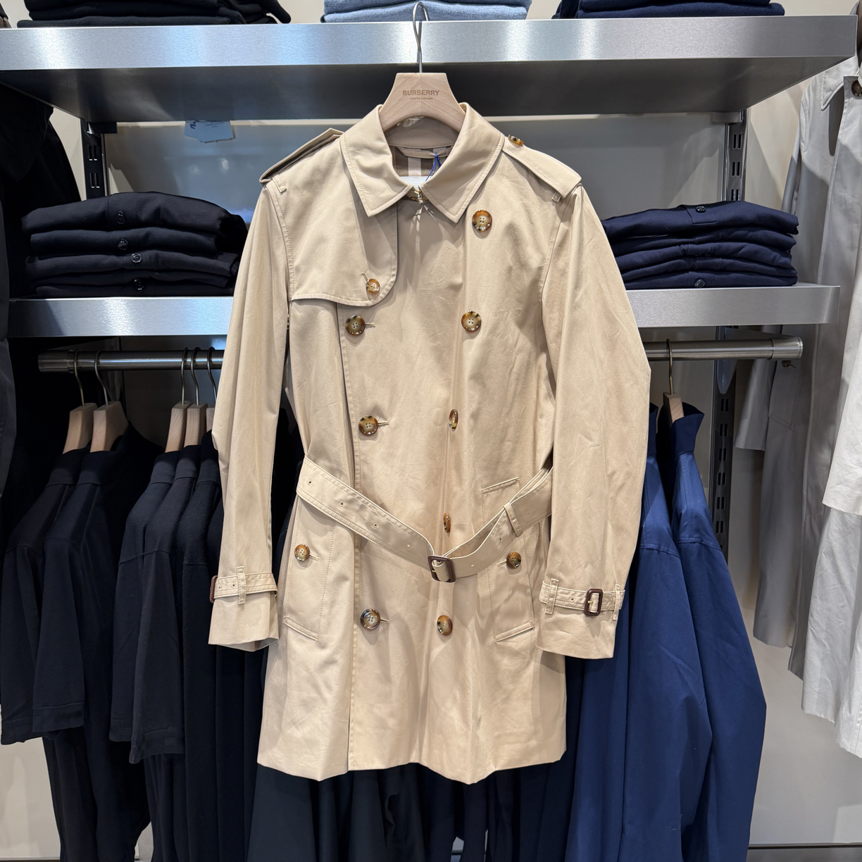 未使用 BURBERRY/博柏利  New巴宝莉 男装 风衣 外套 81116121