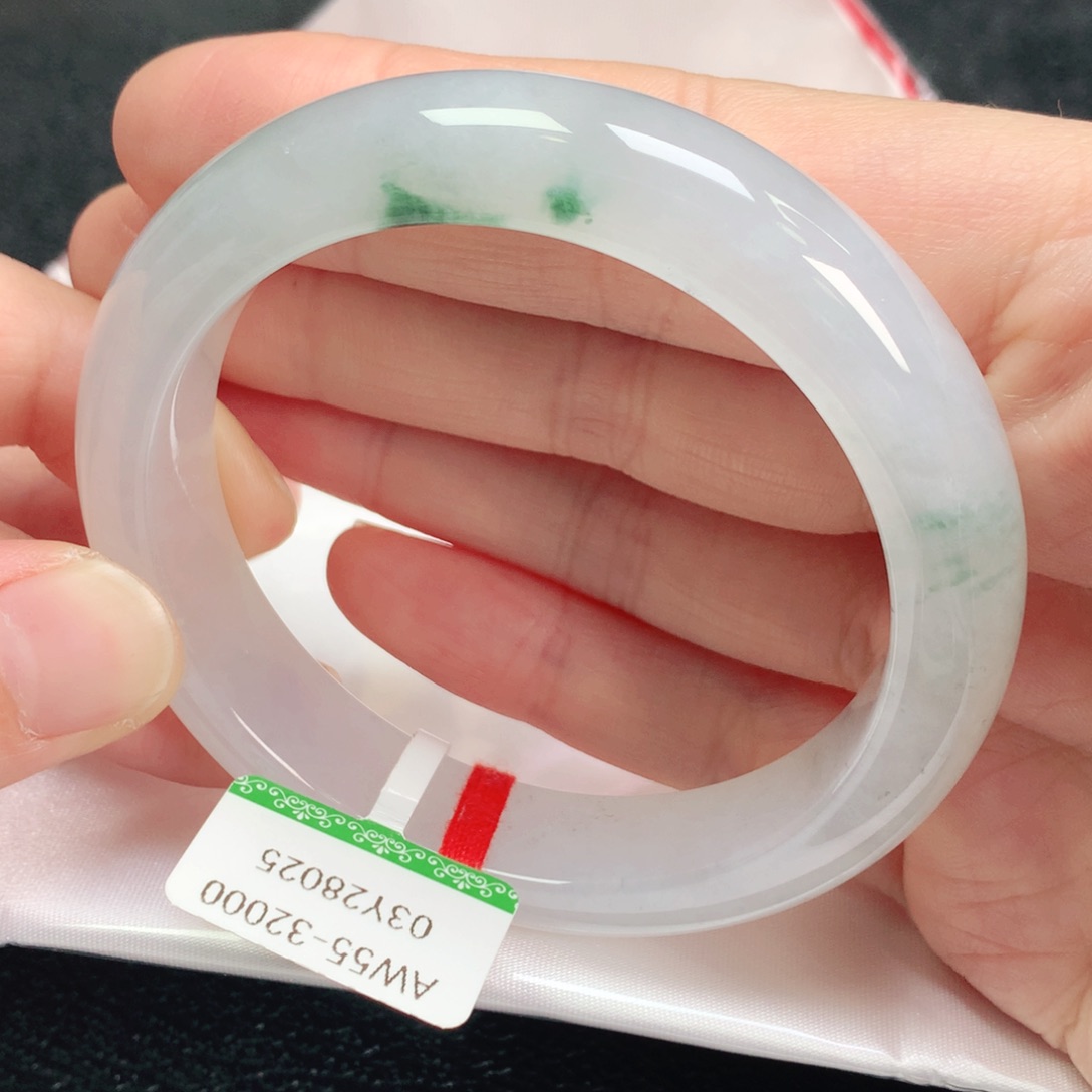 翡翠手镯未镶嵌55正